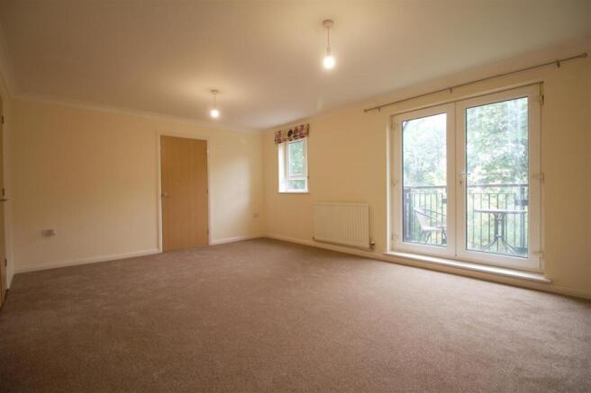 Lounge..jpg