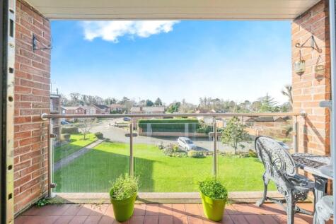 Braeside Gardens, Wirral