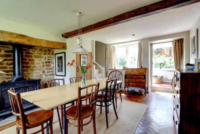 9. Dining Room 1
