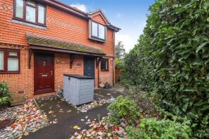 23, Sepen Meade, Church Crookham, Fleet GU52 0YS