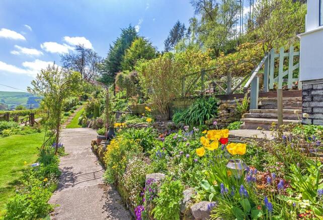Garden 5.jpg