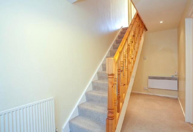 Hallway 2.jpg