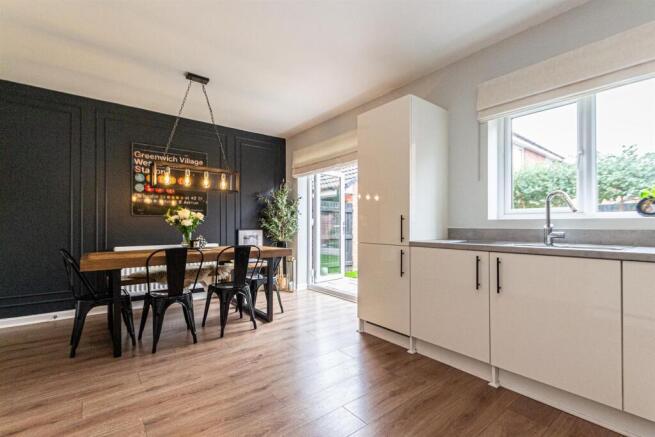 Dining Kitchen