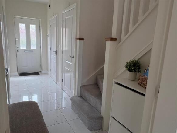 Entrance Hallway.jpg