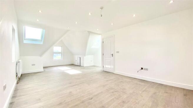 Bedroom/Living Area