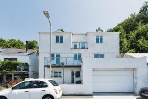 896, Wolseley Road, Plymouth PL5 1LA