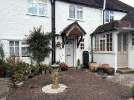 38, Swan Street, Petersfield GU32 3AD