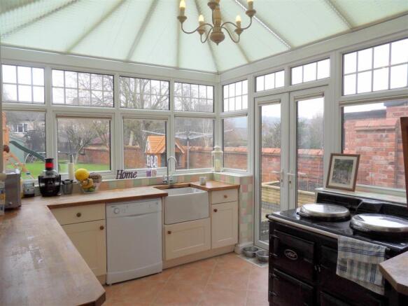 Fitted Kitchen