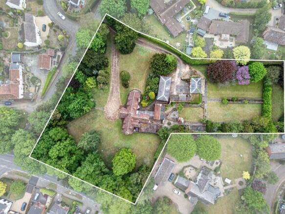 Aerial plot plan of The Priory Suffolk showing sit