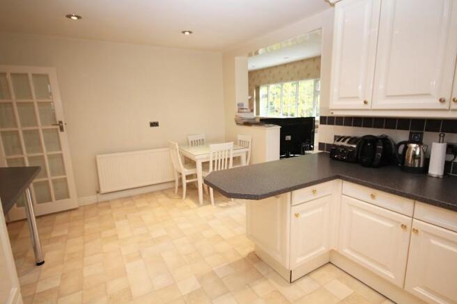 Kitchen/ breakfast Room