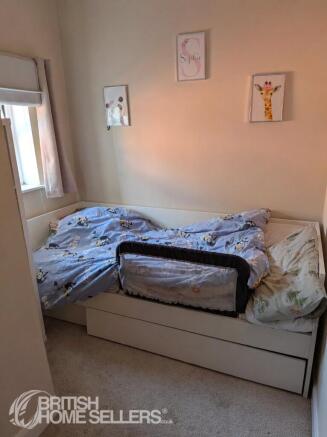 3 bed Semi-Detached for sale Image 8