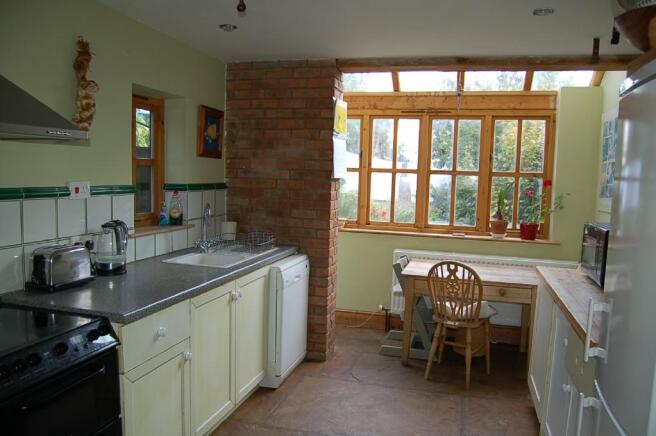 Kitchen/Breakfast