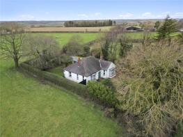 South Lodge, Corby Road, Gretton NN17 3BN
