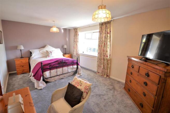 bed 1