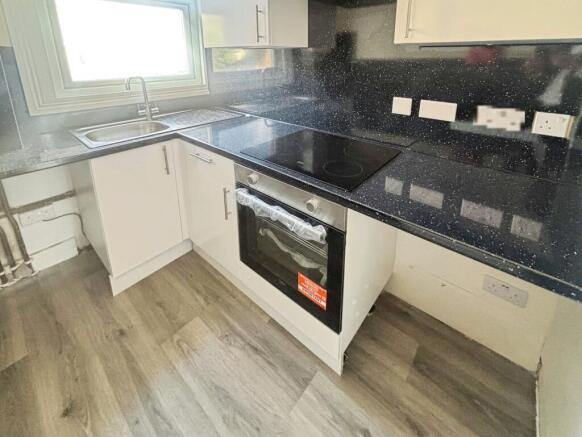 cb2c3e7ckitchen