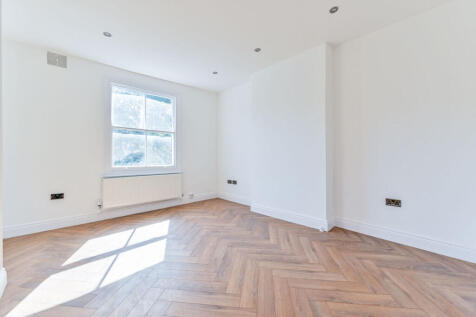 Highbury Hill, Islington, London, N5