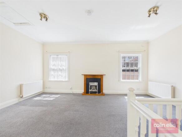 2 bed Semi-Detached for sale Image 5