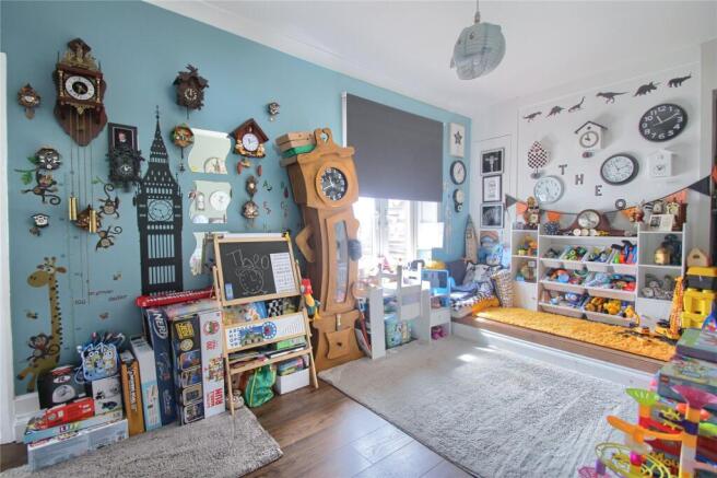 3 bed Terraced for sale Image 4