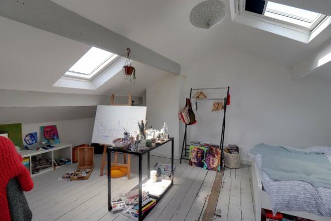 Bedroom 2 (Double)
