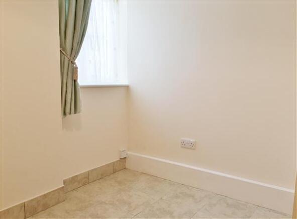 Ground Floor Bedroom / Study