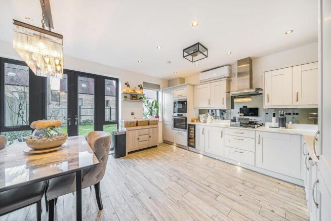 Kitchen / Dining Room