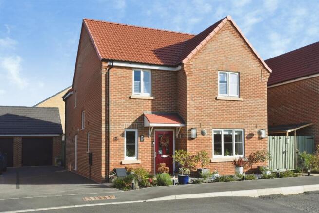4-bed detached on Harrow Drive, Frampton, Boston, £400,000