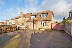 Flecs, Stroud Farm Road, Holyport, Maidenhead SL6 2LH