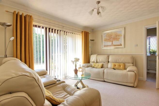 3 bed Detached for sale Image 12