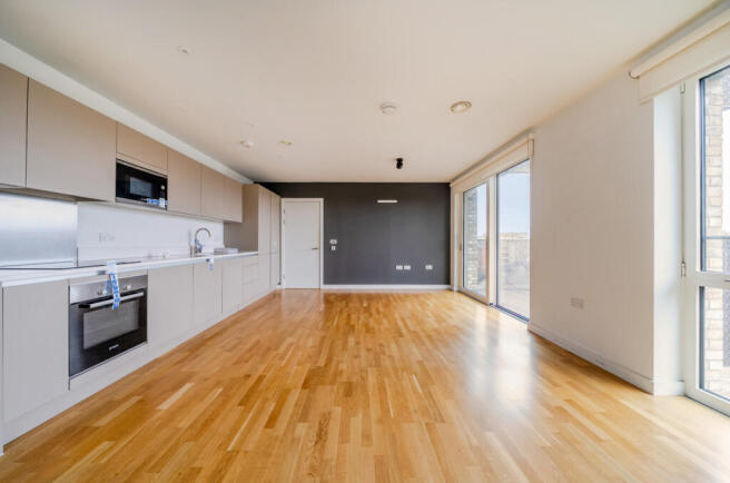 Kitchen/Reception