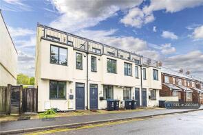 248, Cotterells, Hemel Hempstead HP1 1JP