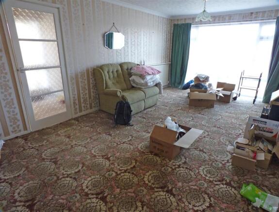 SITTING ROOM
