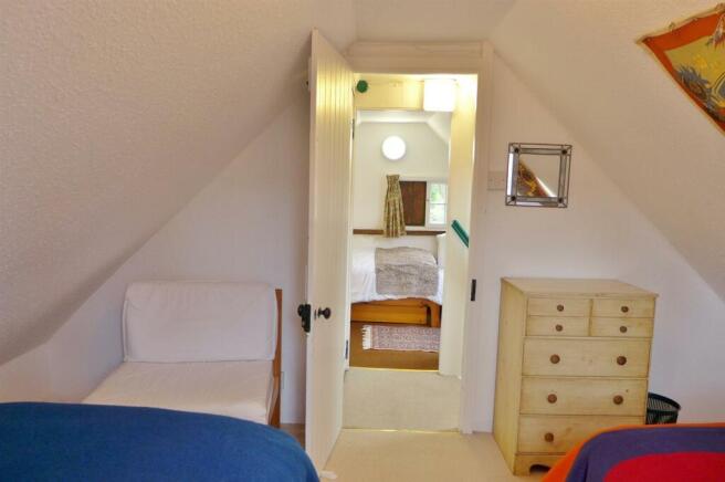 Double bedroom 1