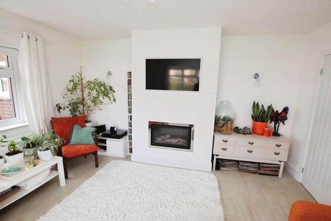 Lounge photo 3
