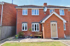 9, Amberley Court, Fareham PO14 2BF