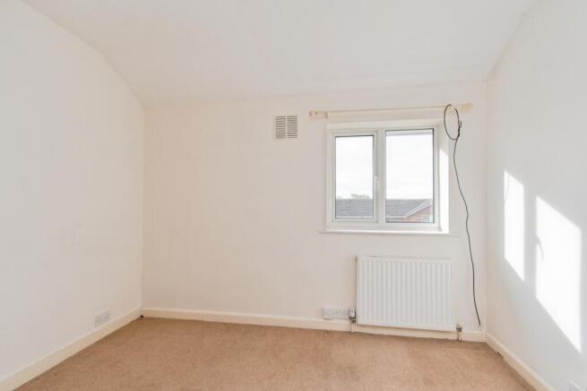 3 bed Terraced for sale Image 12
