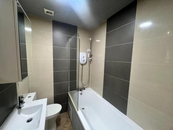 1 bed House to rent Image 8
