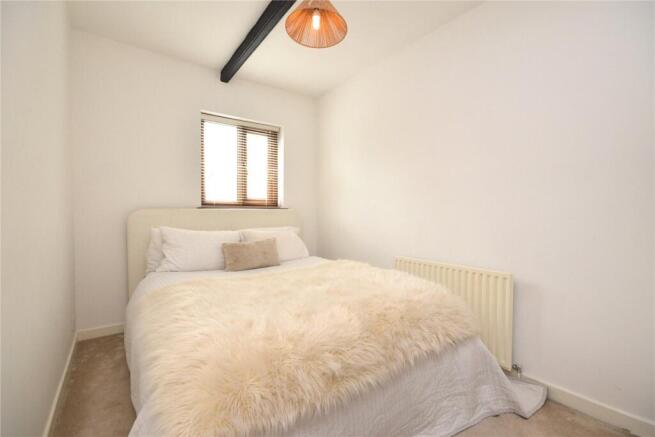 3 bed Terraced for sale Image 7