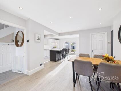 Leys Road, Torquay, TQ2