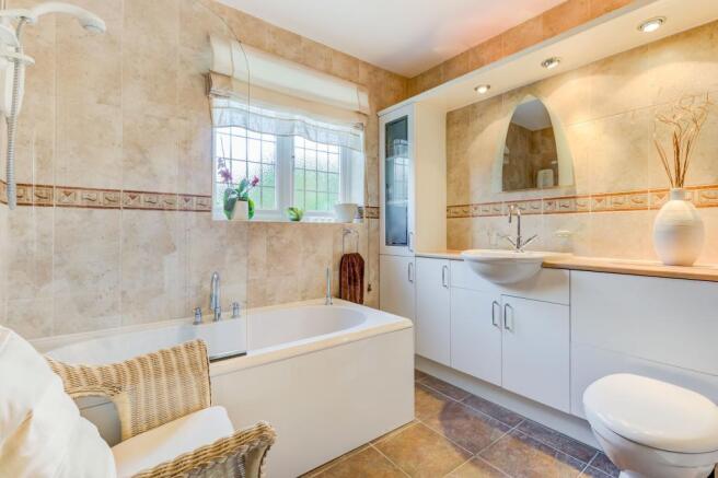 Ensuite Bathroom