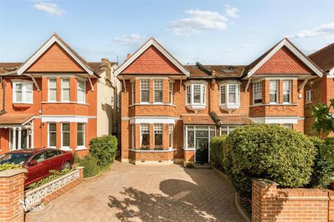 Elers Road, Northfields