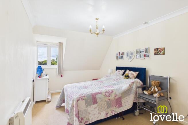 2 bed Flat for sale Image 11