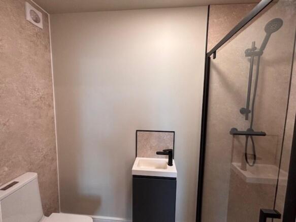 Ensuite