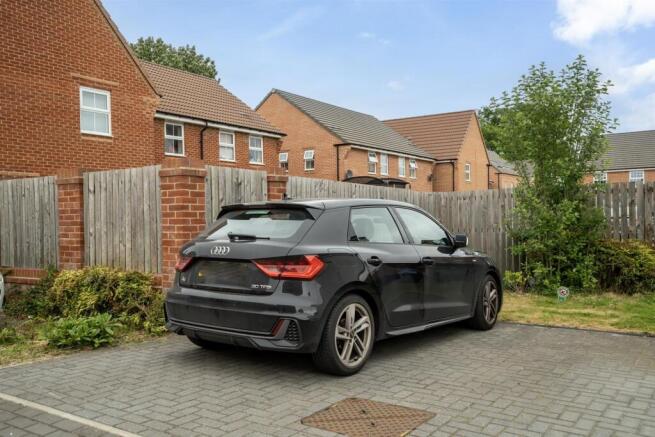 1 bed Town House for sale Image 10