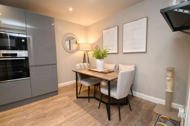 3 bed Semi-Detached for sale Image 5