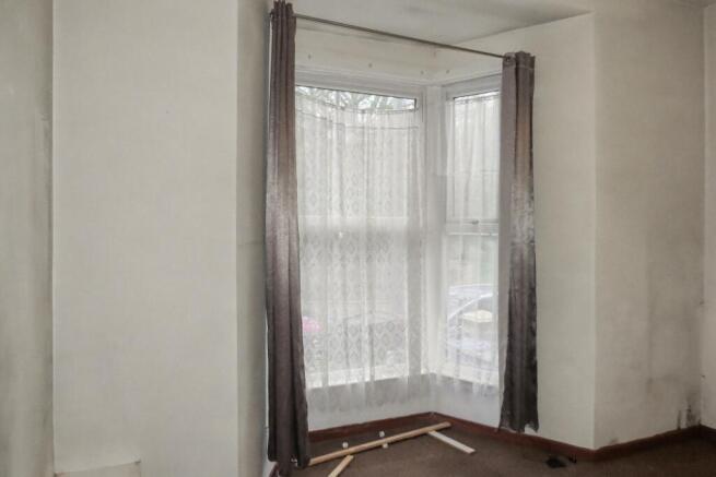 Flat B, 151 Preston New Road, Blackburn, Lancashire, BB2 6BN