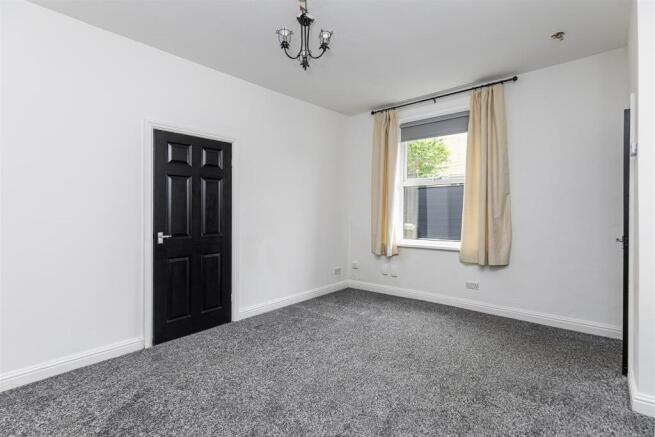 2 bed End of Terrace for sale Image 5
