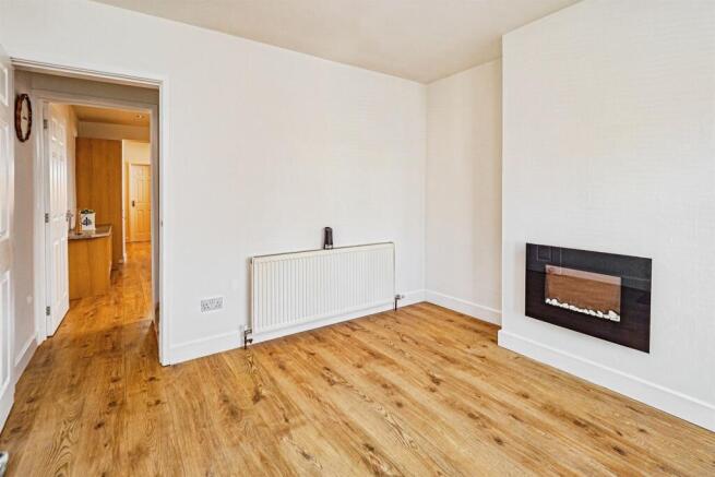 2 bed End of Terrace for sale Image 6