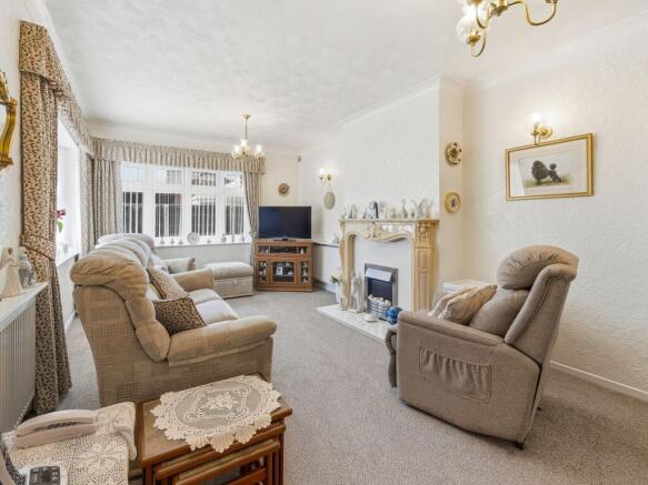 2 bed Detached Bungalow for sale Image 6