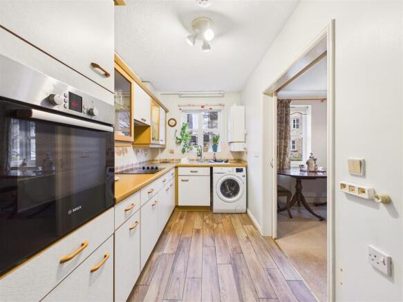 2 bed Not Specified for sale Image 4