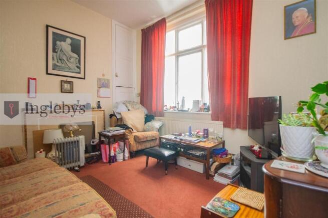 7 bed Terraced for sale Image 7